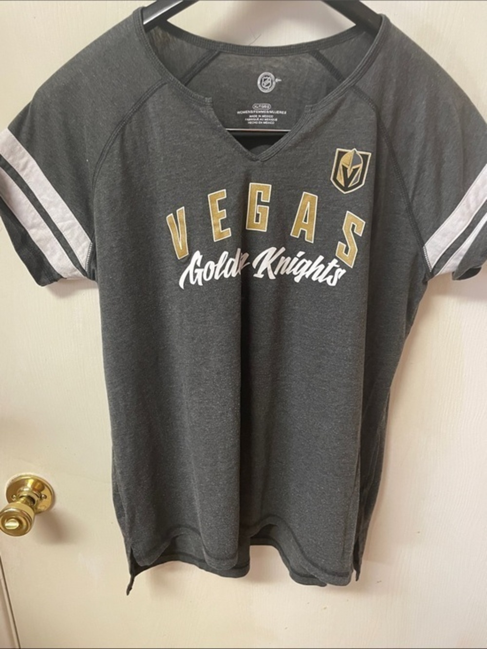 NHL Vegas Gold Knights Short Sleeve Tee - Black & Gold
